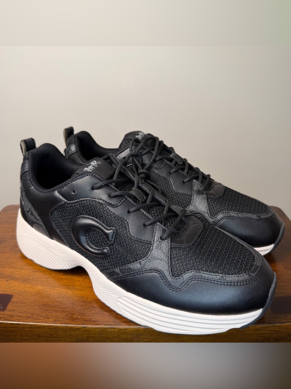 Coach CT7719 Men’s 11.5 D Black Leather Mesh Sneakers New Without Box